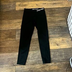 Black nike pro leggings. Size large.